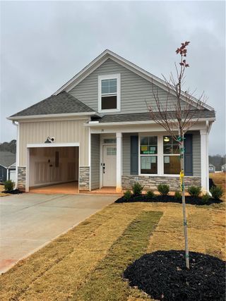 New construction Single-Family house 35 Halsey St, Central, SC 29630 plan Glenwood II - image