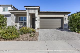 New construction Single-Family house 5110 E Village Dr, Scottsdale, AZ 85254 - image