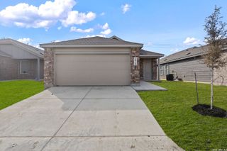 New construction Single-Family house 3914 Harrisburg Cv, San Antonio, TX 78211 plan Pinehollow - image