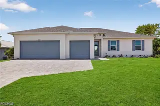 New construction Single-Family house 2032 Nw 2Nd Ave, Cape Coral, FL 33993 plan The Bluewater Cove - image