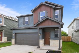 New construction Single-Family house 10818 Apple Pie Rd, San Antonio, TX 78224 plan Rudy - 1900 - image