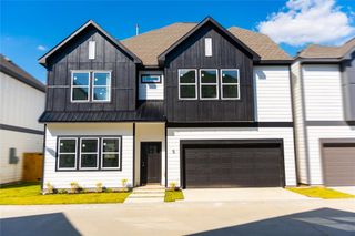 New construction Single-Family house 6702 Metro Blvd, Unit 6, Houston, TX 77083 - image