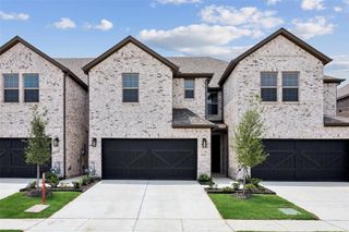 New construction Townhouse house 828 Heart Reef Rd, Plano, TX 75075 - image