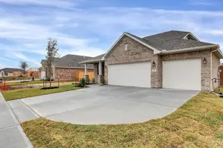 New construction Single-Family house 149 Angelina Trl, Mont Belvieu, TX 77535 plan Mallorca - image