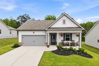 New construction Single-Family house 49 Majestic Oak Cir, Dallas, GA 30132 plan CALI - image