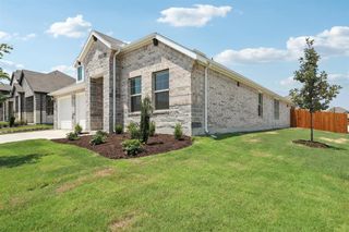 New construction house 602 Stagg St, McKinney, TX 75069 plan The Henderson - image