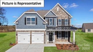 New construction Single-Family house 113 Silver Creek Lane, Denver, NC 28037 The Fleetwood- photo