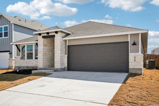New construction Single-Family house 958 Earp Blvd, San Antonio, TX 78260 plan The Henderson (C404) - image