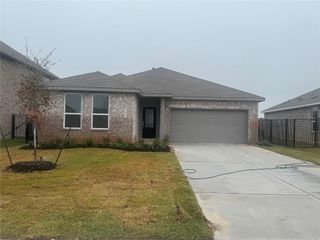 New construction Single-Family house 1223 Bonnerjee Dr, Crosby, TX 77532 plan Walsh - image