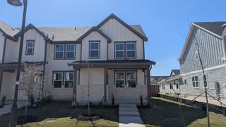 New construction Townhouse house 2512 Violet Theo Ln, Round Rock, TX 78665 plan The Crosshaven - image