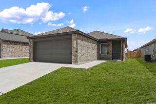 New construction  house 5653 Jasper Pl, San Antonio, TX 78223 plan Oakridge - image