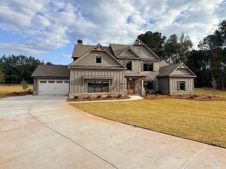 New construction Single-Family house 2316 Pebble Trl, Monroe, GA 30656 plan The Woodmont | Side Entry - image