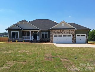 New construction house 104 Swan Park Ln, Unit 22, Statesville, NC 28625 plan 2239 - image