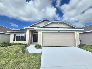 New construction Single-Family house 7672 Bent Tree Lp, St. Cloud, FL 34773 plan 1820 - image