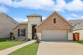 New construction Single-Family house 7016 Pecan Glen Place, Fort Worth, TX 76120 Premier Series - Palm- photo