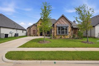 New construction Single-Family house 313 Bowrider Ln, Granbury, TX 76049 plan Concept 2404 - image