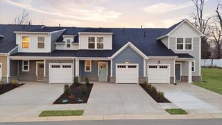 New construction Townhouse house 15 Thurlow Ct, Greenville, SC 29615 plan Lawson - image
