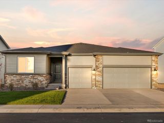 New construction Single-Family house 1633 Yampa River Dr, Windsor, CO 80550 plan The Granby - image