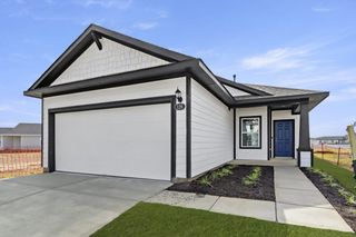 New construction  house 126 Daylily Dr, Elgin, TX 78621 plan Harvest Ridge 1468 - image