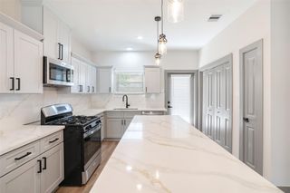 New construction Single-Family house 9916 Dipping Woods St, Houston, TX 77076 - image