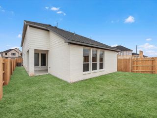 New construction Single-Family house 129 Emerald Grove Dr, Georgetown, TX 78633 plan The Retreat II - image