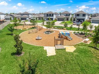 New construction  house 17107 King Eider Rd, Waller, TX 77484 plan Hampton - image