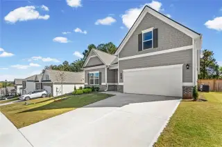 New construction Single-Family house 18 Thedford Dr, Hoschton, GA 30548 - image