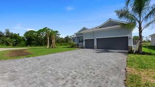 New construction house 9295 Rosebud Cir, Port Charlotte, FL 33981 plan Oakmont II - image
