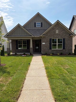 New construction Single-Family house 2018 Kestrel Ln, Unit 103, Spring Hill, TN 37174 - image