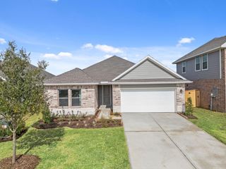 New construction Single-Family house 1915 Stargazer Ln, Angleton, TX 77515 plan Upton - image