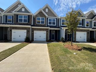 New construction Townhouse house 4223 Black Ct, Unit 195, Harrisburg, NC 28075 plan Ashland - image