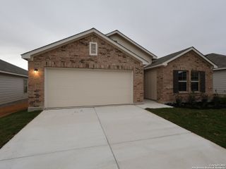 New construction Single-Family house 10322 Goodison Dr, Converse, TX 78109 plan Pizarro - 40' Smart Series - image