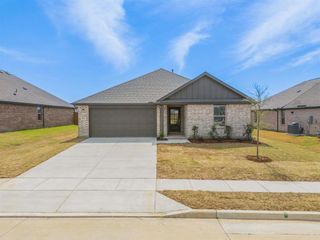New construction house 547 Forest Haven Dr, Van Alstyne, TX 75495 plan Knollwood - image