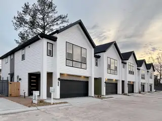 New construction Single-Family house 1217 Highland Square Ln, Houston, TX 77091 plan 9381 - image