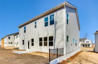 New construction  house 4010 Alderstone Dr, Flowery Branch, GA 30542 plan Trenton - image