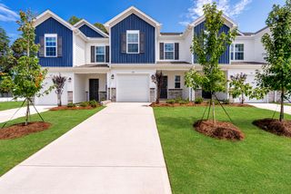 New construction Single-Family house 118 Bluehaven Dr, Spartanburg, SC 29303 plan Chestnut - image