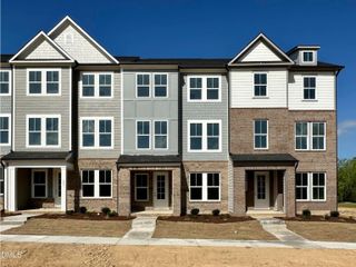 New construction Townhouse house 608 Thatch Ln, Knightdale, NC 27545 plan The Mitchell Interior - image
