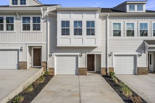 New construction Single-Family house 17 Nonnington Wy, Taylors, SC 29687 plan Foxglove - image