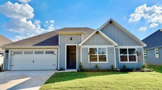 New construction Single-Family house 1149 Keystone Dr, Granbury, TX 76048 plan HARRISON - image