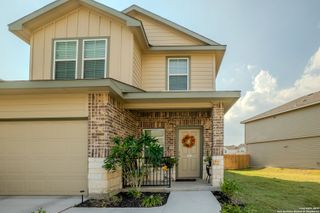 New construction Single-Family house 157 Honors, Floresville, TX 78114 - image
