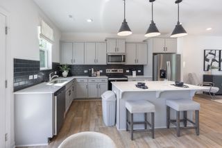 New construction Single-Family house 2007 Parkvale Pl, Charlotte, NC 28208 plan Lucas TH - image