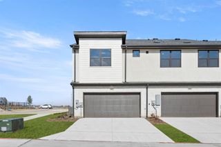 New construction Townhouse house 4602 White Buffalo Trl, Oak Point, TX 75068 plan Elm (RE) - image