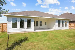 New construction Single-Family house 110 Katie Ct, Castroville, TX 78009 plan Groveton - image