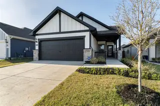 New construction Single-Family house 3908 Murvaul Dr, Farmersville, TX 75442 plan The Carlsbad - image