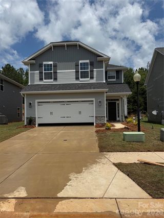 New construction Single-Family house 724 Inwood Hill Dr, Unit 8, Gastonia, NC 28056 plan 2408 - image