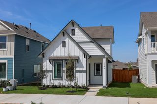 New construction Single-Family house 1656 Esplanade Pkwy, San Marcos, TX 78666 plan Mesquite - image