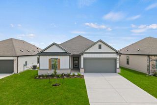 New construction Single-Family house 148 Wind Hl, Jarrell, TX 76537 plan Young - image