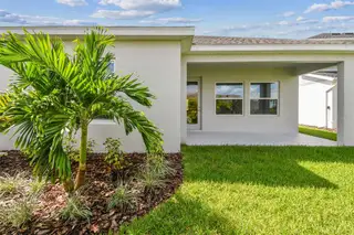 New construction Single-Family house 10653 Crescent Creek Xing, Parrish, FL 34219 plan The Sanborn - image