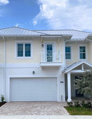 New construction Townhouse house 102 Royal Palm, Tequesta, FL 33469 - photo