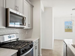 New construction house 760 W Calle Cubeta, Sahuarita, AZ 85629 plan Emerald - image